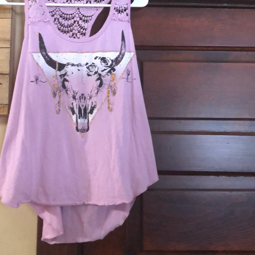 Pink tank top